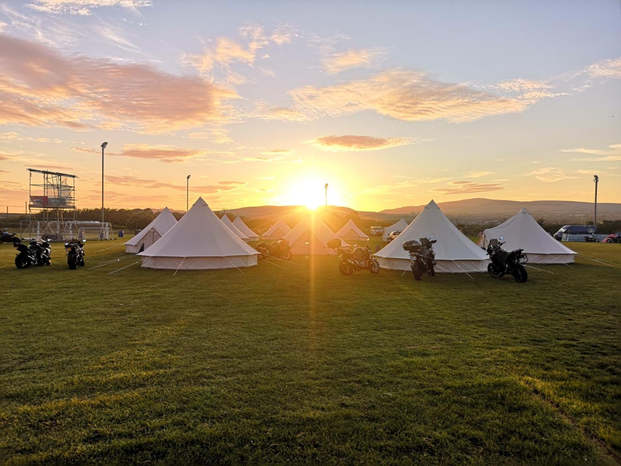 Nine Yards Bell Tents At The Tt - Castletown Kültér fotó